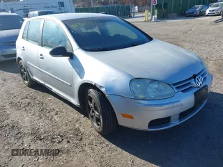 2007 Volkswagen Rabbit with VIN WVWDR71K67W052451, listed as a IAAI auction lot 41343935 with 999,999 mi miles. Bid and sale history available at carsss.com. Image 1.