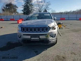 2018 Jeep Compass Latitude with VIN 3C4NJDBB5JT112659, listed as a Copart auction lot 45383445 with 83,300 mi miles and Salvage Title. Bid and sale history available at carsss.com. Image 12.