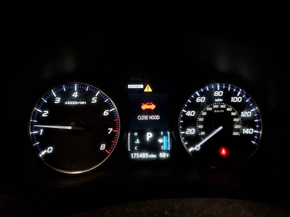 2015 Mitsubishi Outlander GT z VIN JA4JZ4AXXFZ013771, wystawiony jako Copart lot #60136855 z przebiegiem 175 489 mil mil oraz Szkoda całkowita • Salvage title. Historia ofert i sprzedaży dostępna na DreamBid. Obrazek 9.
