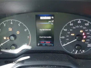 2024 Toyota Corolla Cross LE z VIN 7MUCAAAG1RV084549, wystawiony jako IAAI lot #41885680 z przebiegiem 17 277 mil mil oraz . Historia ofert i sprzedaży dostępna na DreamBid. Obrazek 7.