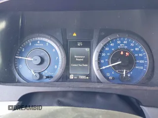 2020 Toyota Sienna LE Auto Access Seat с VIN 5TDKZ3DC0LS052900, выставлен на аукционе IAAI как лот 41940962 с пробегом 70 095 миль миль и . История ставок и продаж доступна на DreamBid. Изображение 7.