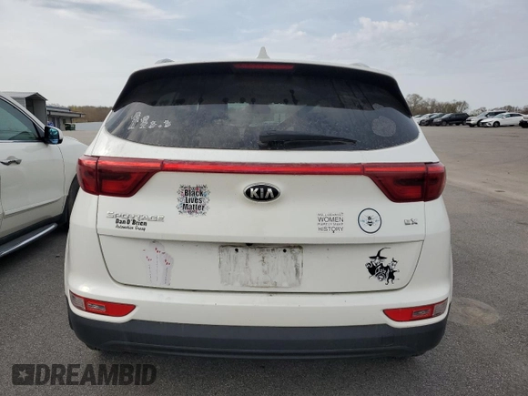 2019 Kia Sportage EX z VIN KNDPNCACXK7495151, wystawiony jako Copart lot #53269815 z przebiegiem 122 706 mil mil oraz Czysty tytuł • Clean title. Historia ofert i sprzedaży dostępna na DreamBid. Obrazek 6.