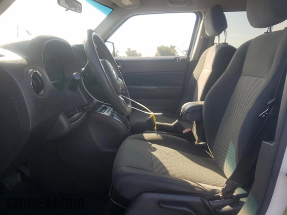 2014 Jeep Patriot Sport with VIN 1C4NJPBA1ED545853, listed as a Copart auction lot 64324345 with 189,302 mi miles and Salvage title. Bid and sale history available at DreamBid. Image 7.