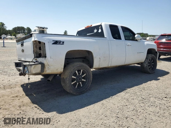 2008 Chevrolet Silverado 1500 1LT with VIN 2GCEC19J081109346, listed as a Copart auction lot 52550725 with 273,409 mi miles and Salvage Title. Bid and sale history available at DreamBid. Image 3.