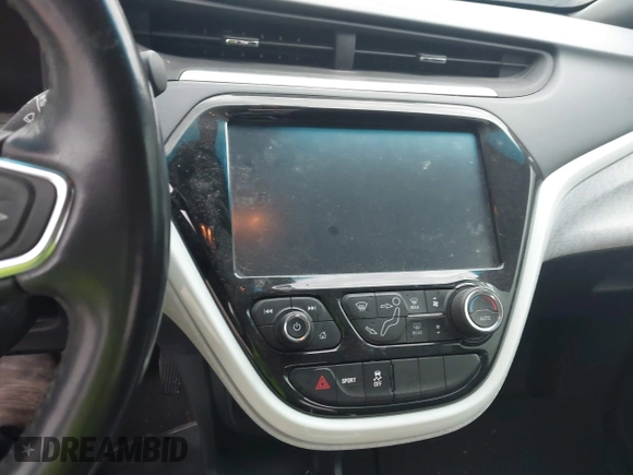 2020 Chevrolet Bolt EV LT z VIN 1G1FY6S08L4106463, wystawiony jako IAAI lot #42172094 z przebiegiem Nie podano mil oraz . Historia ofert i sprzedaży dostępna na DreamBid. Obrazek 19.