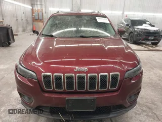 2019 Jeep Cherokee Latitude Plus with VIN 1C4PJMLX0KD185576, listed as a IAAI auction lot 40929611 with 105,546 mi miles and . Bid and sale history available at DreamBid. Image 13.