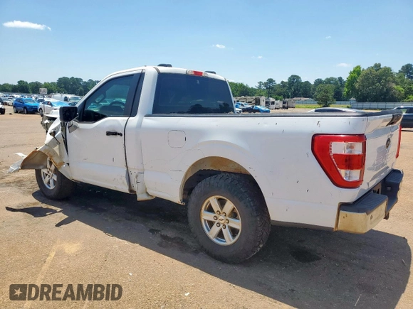 2022 Ford F-150 XL with VIN 1FTMF1CB8NKE12827, listed as a Copart auction lot 57068575 with 83,742 mi miles and Salvage title. Bid and sale history available at DreamBid. Image 2.
