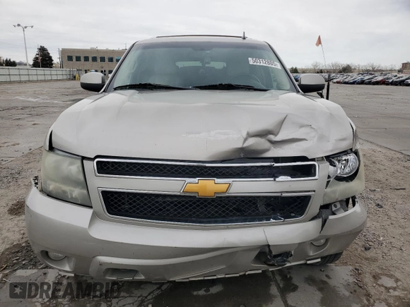2008 Chevrolet Suburban 2LT with VIN 3GNFK16318G290016, listed as a Copart auction lot 50312805 with 225,065 mi miles and Salvage Title. Bid and sale history available at DreamBid. Image 5.