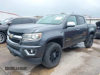 2017 Chevrolet Colorado 4WD LT z VIN 1GCGTCEN8H1304906, wystawiony jako IAAI lot #42652360 z przebiegiem 140 093 mil mil oraz . Historia ofert i sprzedaży dostępna na DreamBid. Obrazek 18.