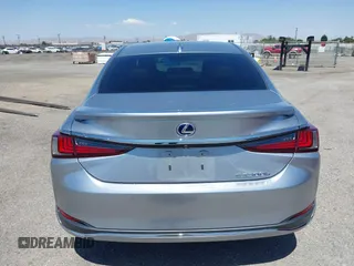 2022 Lexus ES 300h with VIN 58ADA1C12NU017850, listed as a IAAI auction lot 42439875 with 49,634 mi miles and . Bid and sale history available at DreamBid. Image 17.