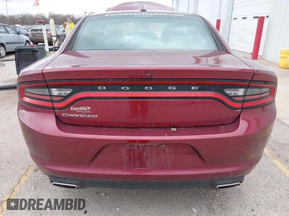 2020 Dodge Charger SXT z VIN 2C3CDXBG8LH140631, wystawiony jako IAAI lot #41976678 z przebiegiem 116 441 mil mil oraz . Historia ofert i sprzedaży dostępna na DreamBid. Obrazek 17.