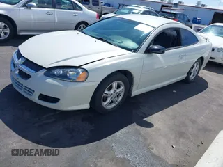 2003 Dodge Stratus SE z VIN 4B3AG42G93E196528, wystawiony jako IAAI lot #41941304 z przebiegiem 191 930 mil mil oraz . Historia ofert i sprzedaży dostępna na DreamBid. Obrazek 2.