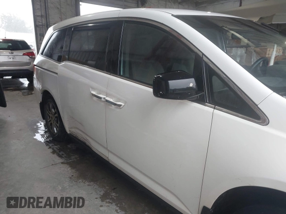 2011 Honda Odyssey EX с VIN 5FNRL5H49BB099747, выставлен на аукционе IAAI как лот 42357808 с пробегом 273 936 миль миль и . История ставок и продаж доступна на DreamBid. Изображение 13.