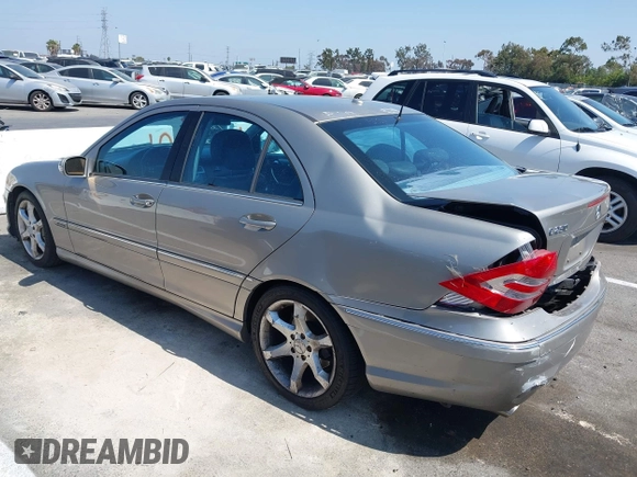 2006 Mercedes-Benz C 230 Sport с VIN WDBRF52H36E022719, выставлен на аукционе IAAI как лот 42592084 с пробегом 128 795 миль миль и . История ставок и продаж доступна на DreamBid. Изображение 3.