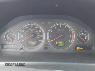 2005 Volvo XC70 with VIN YV1SZ592251196728, listed as a IAAI auction lot 41911635 with 140,228 mi miles and . Bid and sale history available at DreamBid. Image 7.