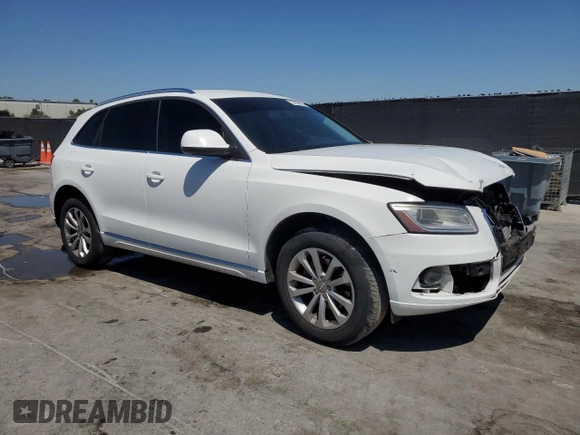 2014 Audi Q5 Premium z VIN WA1CFAFP7EA074288, wystawiony jako Copart lot #53398815 z przebiegiem 200 749 mil mil oraz Szkoda całkowita • Salvage title. Historia ofert i sprzedaży dostępna na DreamBid. Obrazek 4.