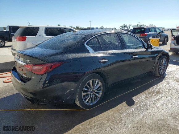 2018 Infiniti Q50 3.0t SPORT with VIN JN1EV7AR7JM430795, listed as a Copart auction lot 82676564 with NaN miles and Clean Title. Bid and sale history available at carsss.com. Image 3.