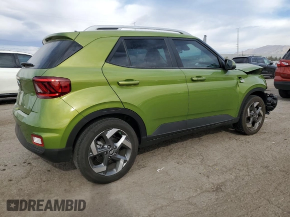 2024 Hyundai Venue SEL z VIN KMHRC8A35RU292994, wystawiony jako Copart lot #50950715 z przebiegiem 10 697 mil mil oraz Szkoda całkowita • Salvage title. Historia ofert i sprzedaży dostępna na DreamBid. Obrazek 3.