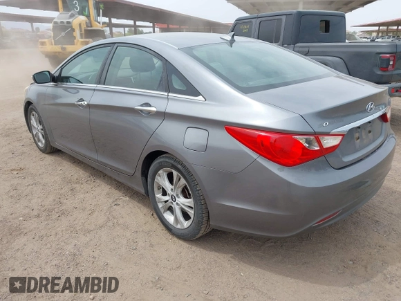 2011 Hyundai Sonata SE with VIN 5NPEC4AC0BH302181, listed as a IAAI auction lot 41945272 with 258,242 mi miles. Bid and sale history available at carsss.com. Image 3.