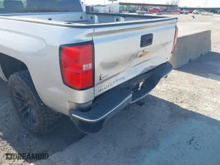 2018 Chevrolet Silverado 1500 LT with VIN 3GCPCREC4JG644935, listed as a IAAI auction lot 41821716 with 80,395 mi miles. Bid and sale history available at carsss.com. Image 6.