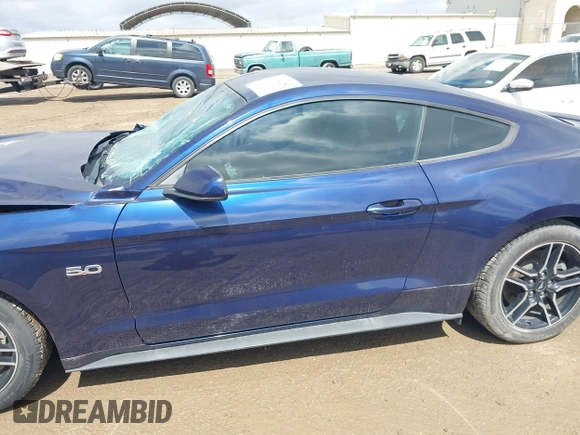 2018 Ford Mustang GT with VIN 1FA6P8CF4J5122438, listed as a IAAI auction lot 41904252 with 28,724 mi miles and . Bid and sale history available at DreamBid. Image 14.