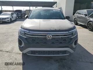 2024 Volkswagen Atlas Peak Edition SE with VIN 1V2CR2CA0RC556421, listed as a Copart auction lot 49862585 with 627 mi miles and Salvage title. Bid and sale history available at DreamBid. Image 5.
