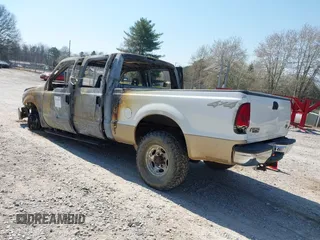 2000 Ford Super Duty F-250 XL with VIN 1FTNW21F2YEA65336, listed as a IAAI auction lot 41781199 with 1 mi miles. Bid and sale history available at carsss.com. Image 3.