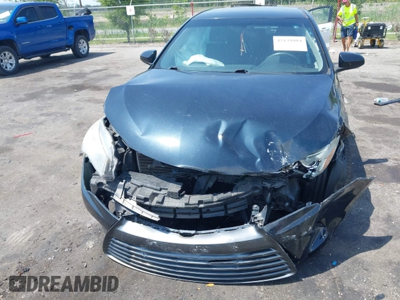 2017 Toyota Camry XLE with VIN 4T1BF1FK5HU677387, listed as a IAAI auction lot 42139984 with 69,175 mi miles and . Bid and sale history available at DreamBid. Image 12.