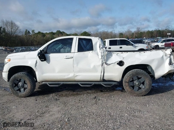2016 Toyota Tundra 2WD Truck SR with VIN 5TFRM5F17GX105063, listed as a IAAI auction lot 41727346 with NaN miles. Bid and sale history available at carsss.com. Image 14.