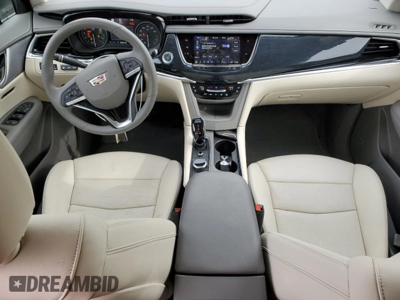 2024 Cadillac XT6 AWD Premium Luxury with VIN 1GYKPDRS0RZ759007, listed as a Copart auction lot 44117035 with 10,037 mi miles and Salvage title. Bid and sale history available at DreamBid. Image 8.
