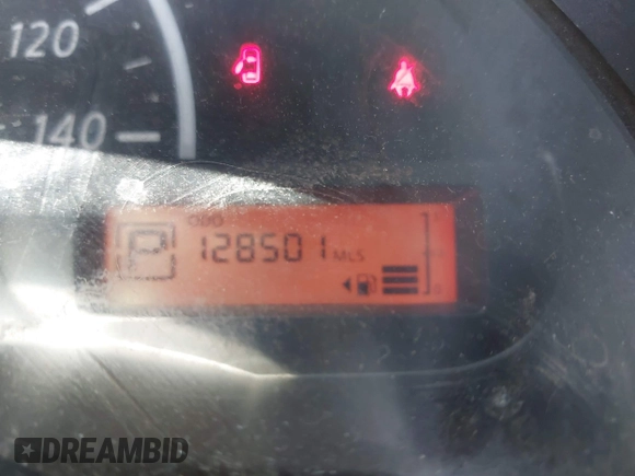 2016 Nissan Versa S z VIN 3N1CN7AP1GL910226, wystawiony jako IAAI lot #42544603 z przebiegiem 128 501 mil mil oraz . Historia ofert i sprzedaży dostępna na DreamBid. Obrazek 15.