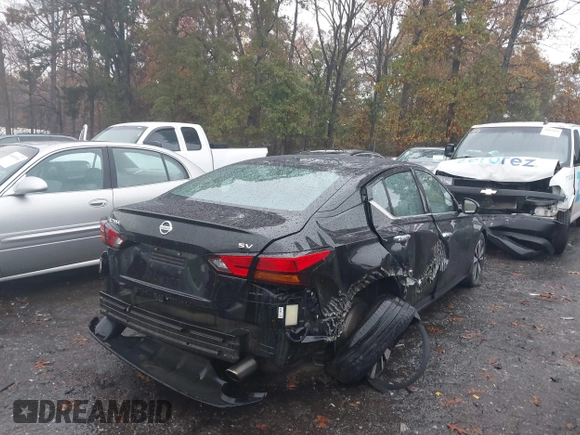 2019 Nissan Altima 2.5 SV with VIN 1N4BL4DV3KC143660, listed as a IAAI auction lot 40882186 with 112,610 mi miles. Bid and sale history available at carsss.com. Image 4.