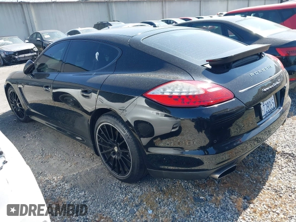 2011 Porsche Panamera с VIN WP0AA2A77BL013757, выставлен на аукционе IAAI как лот 42386546 с пробегом 138 807 миль миль и . История ставок и продаж доступна на DreamBid. Изображение 3.