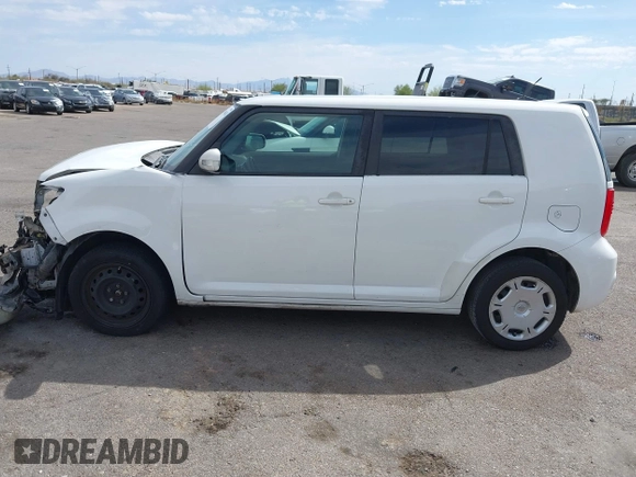 2008 Scion xB with VIN JTLKE50E281034521, listed as a IAAI auction lot 41896438 with 136,605 mi miles. Bid and sale history available at carsss.com. Image 15.