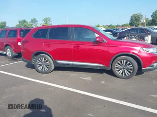 2019 Mitsubishi Outlander SE with VIN JA4AD3A31KZ026070, listed as a IAAI auction lot 42805927 with 128,569 mi miles and . Bid and sale history available at DreamBid. Image 13.