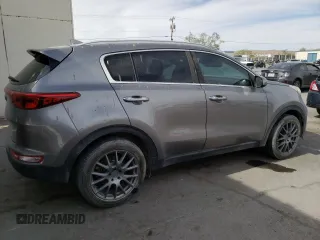 2017 Kia Sportage EX with VIN KNDPN3ACXH7161193, listed as a Copart auction lot 65339004 with 137,011 mi miles and Salvage title. Bid and sale history available at DreamBid. Image 3.