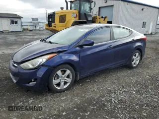 2013 Hyundai Elantra GLS z VIN 5NPDH4AE6DH273867, wystawiony jako Copart lot #56559485 z przebiegiem 137 505 mil mil oraz Szkoda całkowita • Salvage title. Historia ofert i sprzedaży dostępna na DreamBid. Obrazek 1.