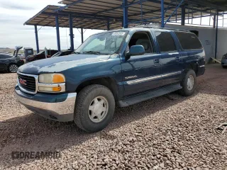2005 GMC Yukon XL SLT with VIN 1GKEC16Z75J186182, listed as a Copart auction lot 49552555 with 176,659 mi miles and Salvage Title. Bid and sale history available at carsss.com. Image 1.