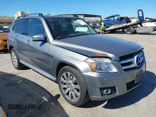 2010 Mercedes-Benz GLK 350 with VIN WDCGG8HB7AF432186, listed as a IAAI auction lot 42239348 with 231,668 mi miles and . Bid and sale history available at carsss.com. Image 1.