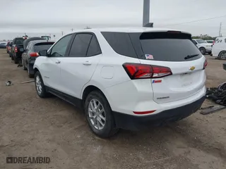 2024 Chevrolet Equinox LS with VIN 3GNAXHEG9RL226517, listed as a IAAI auction lot 41312973 with 27,818 mi miles. Bid and sale history available at carsss.com. Image 3.