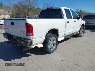 2004 Dodge 1500 SLT with VIN 1D7HU18D44S547065, listed as a IAAI auction lot 41984098 with 140,713 mi miles and . Bid and sale history available at carsss.com. Image 4.