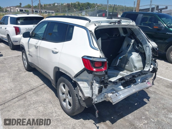 2020 Jeep Compass Latitude with VIN 3C4NJCBB6LT212525, listed as a IAAI auction lot 42558589 with Not provided miles and . Bid and sale history available at DreamBid. Image 3.