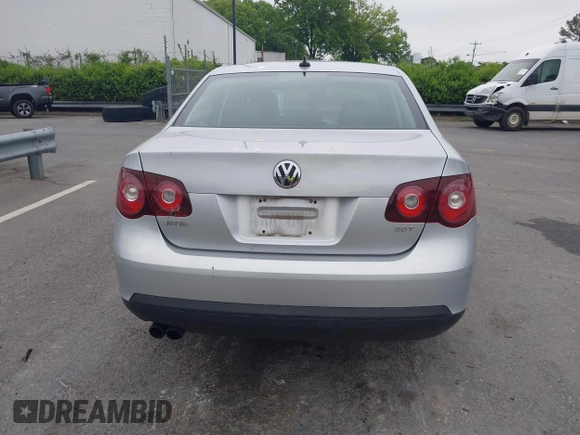 2008 Volkswagen Jetta Wolfsburg Edition с VIN 3VWRJ71K98M154838, выставлен на аукционе IAAI как лот 42005489 с пробегом 199 298 миль миль и . История ставок и продаж доступна на DreamBid. Изображение 16.