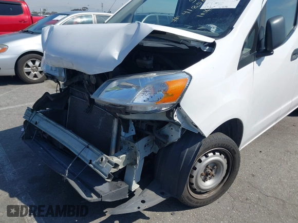 2019 Nissan NV200 S z VIN 3N6CM0KN4KK690564, wystawiony jako IAAI lot #41855046 z przebiegiem 137 969 mil mil oraz . Historia ofert i sprzedaży dostępna na DreamBid. Obrazek 19.