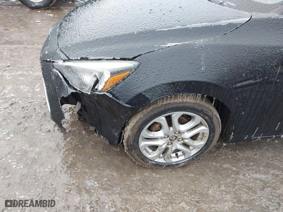 2017 Toyota Yaris iA with VIN 3MYDLBYV6HY190569, listed as a IAAI auction lot 41497732 with 138,221 mi miles. Bid and sale history available at carsss.com. Image 6.