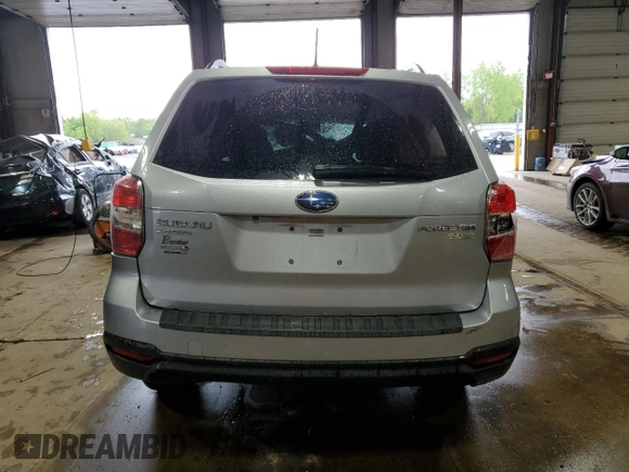2014 Subaru Forester Premium z VIN JF2SJADC1EH406301, wystawiony jako Copart lot #55486155 z przebiegiem Nie podano mil oraz Szkoda całkowita • Salvage title. Historia ofert i sprzedaży dostępna na DreamBid. Obrazek 6.