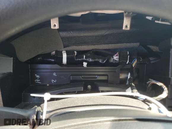 2022 Toyota Tacoma SR with VIN 3TYRX5GN2NT043779, listed as a Copart auction lot 63806095 with Not provided miles and Clean title. Bid and sale history available at DreamBid. Image 9.