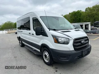 2020 Ford Transit Passenger XL z VIN 1FBAX9C8XLKB11657, wystawiony jako Copart lot #57572315 z przebiegiem 127 139 mil mil oraz Tytuł czysty. Historia ofert i sprzedaży dostępna na DreamBid. Obrazek 4.