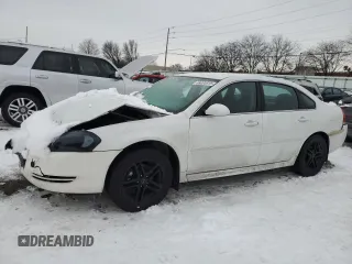 2013 Chevrolet Impala Police with VIN 2G1WD5E34D1259320, listed as a Copart auction lot 88004815 with 136,008 mi miles and Salvage Title. Bid and sale history available at carsss.com. Image 1.