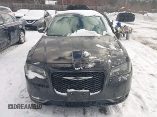 2015 Chrysler 300 with VIN 2C3CCAGG8FH904488, listed as a IAAI auction lot 41516698 with 1 mi miles. Bid and sale history available at carsss.com. Image 12.